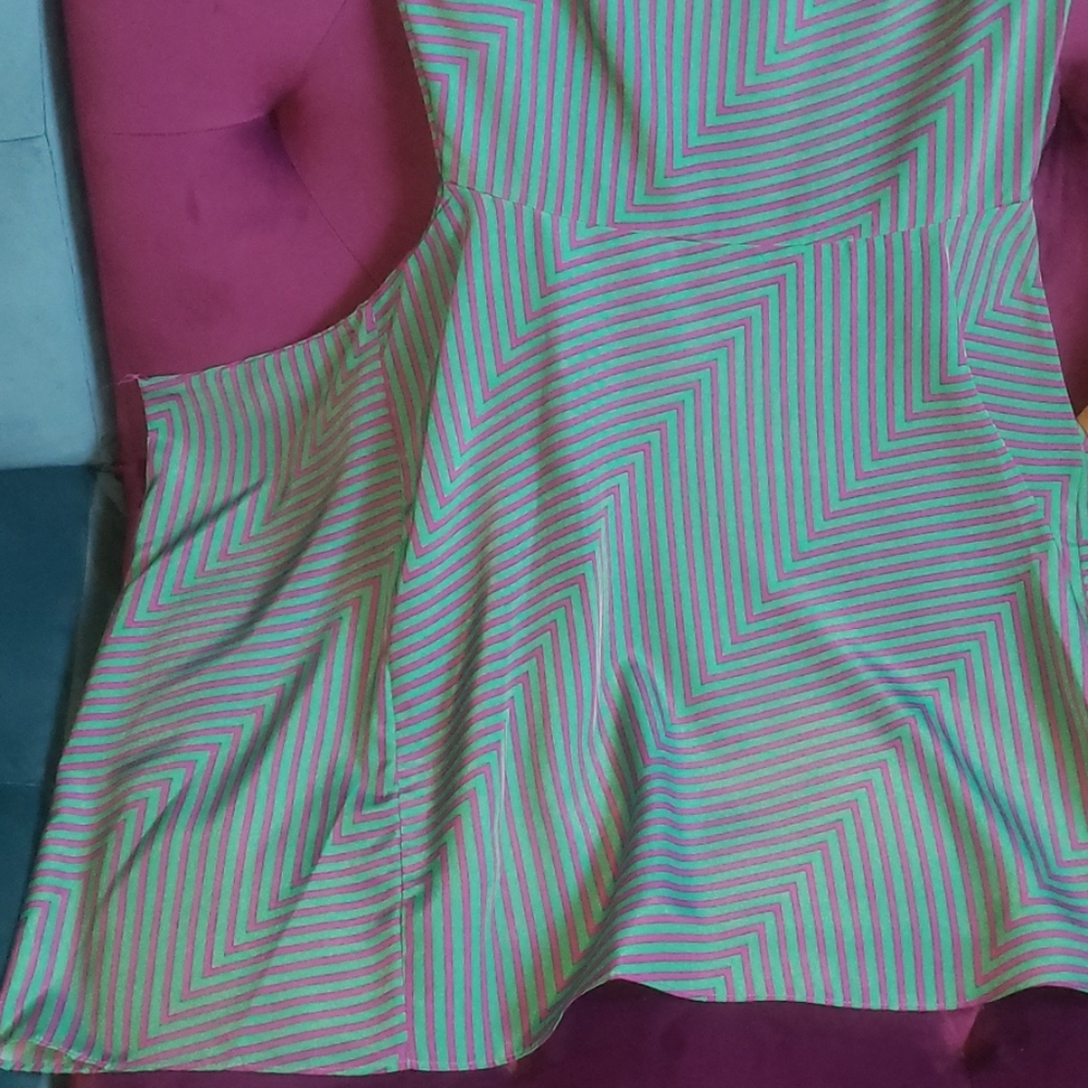 Geometric Sundress - Picture 12 of 12